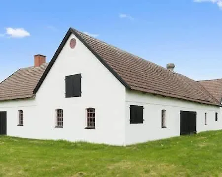Charming Close To The