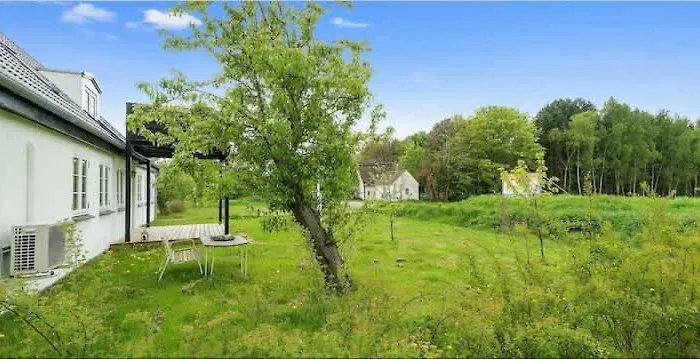 Charming Close To The Сasa de vacaciones *